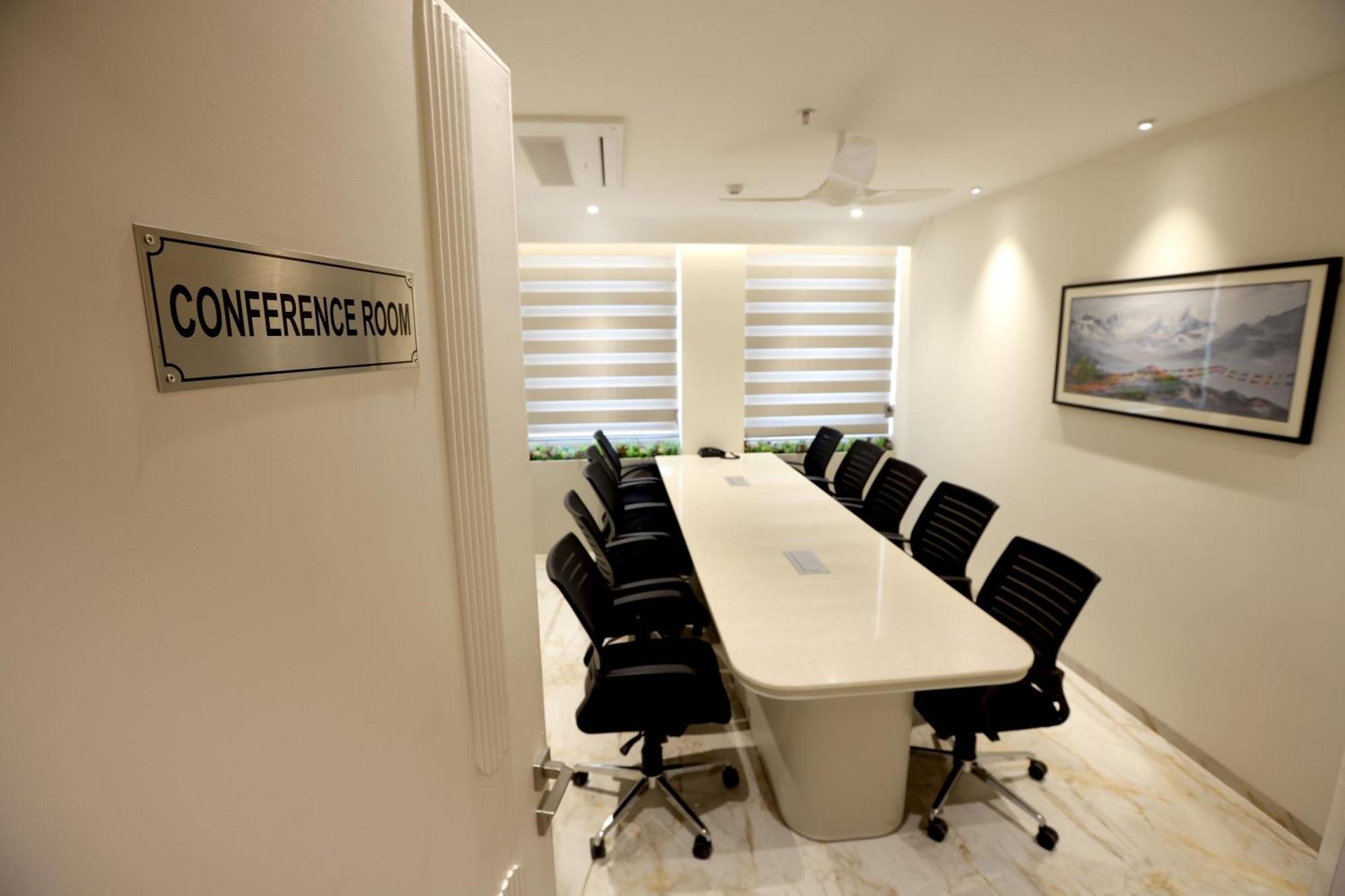 Hiraya Hotels Mohali Extérieur photo
